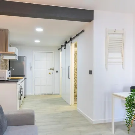 Acogedor Loft Bazan - Centro Apartment *