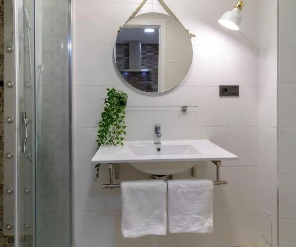 Acogedor Loft Bazan - Centro Apartment